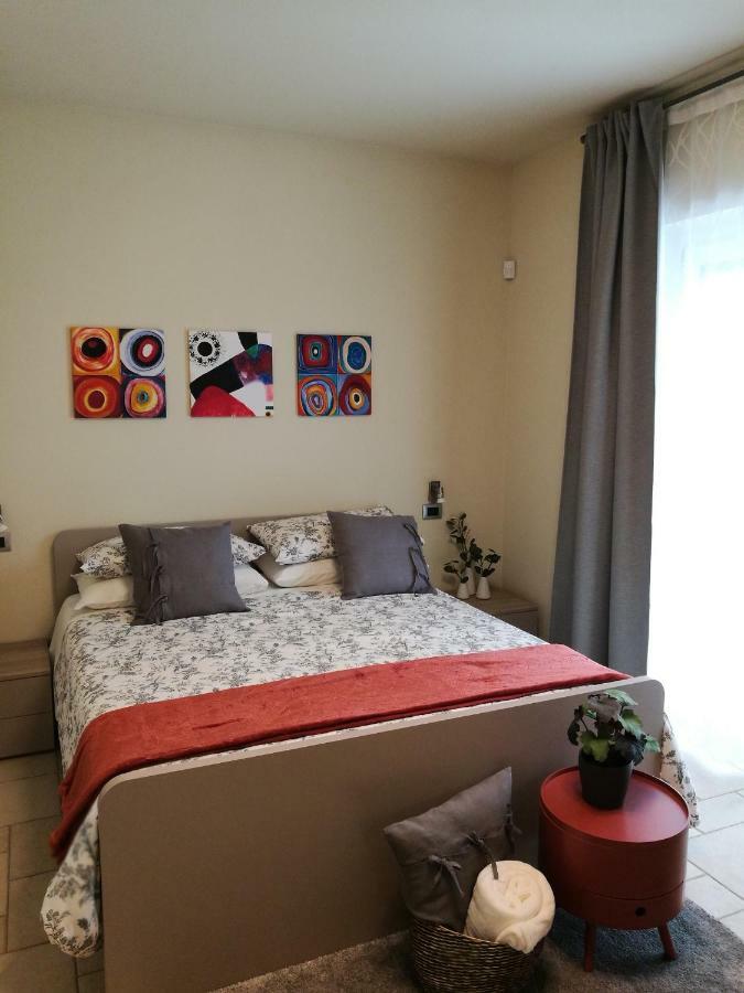 A&G Apartment Aosta - Elegante Casa 100 Mq Su Due Piani Con Wi-Fi-Giardino-Parcheggio Eksteriør bilde