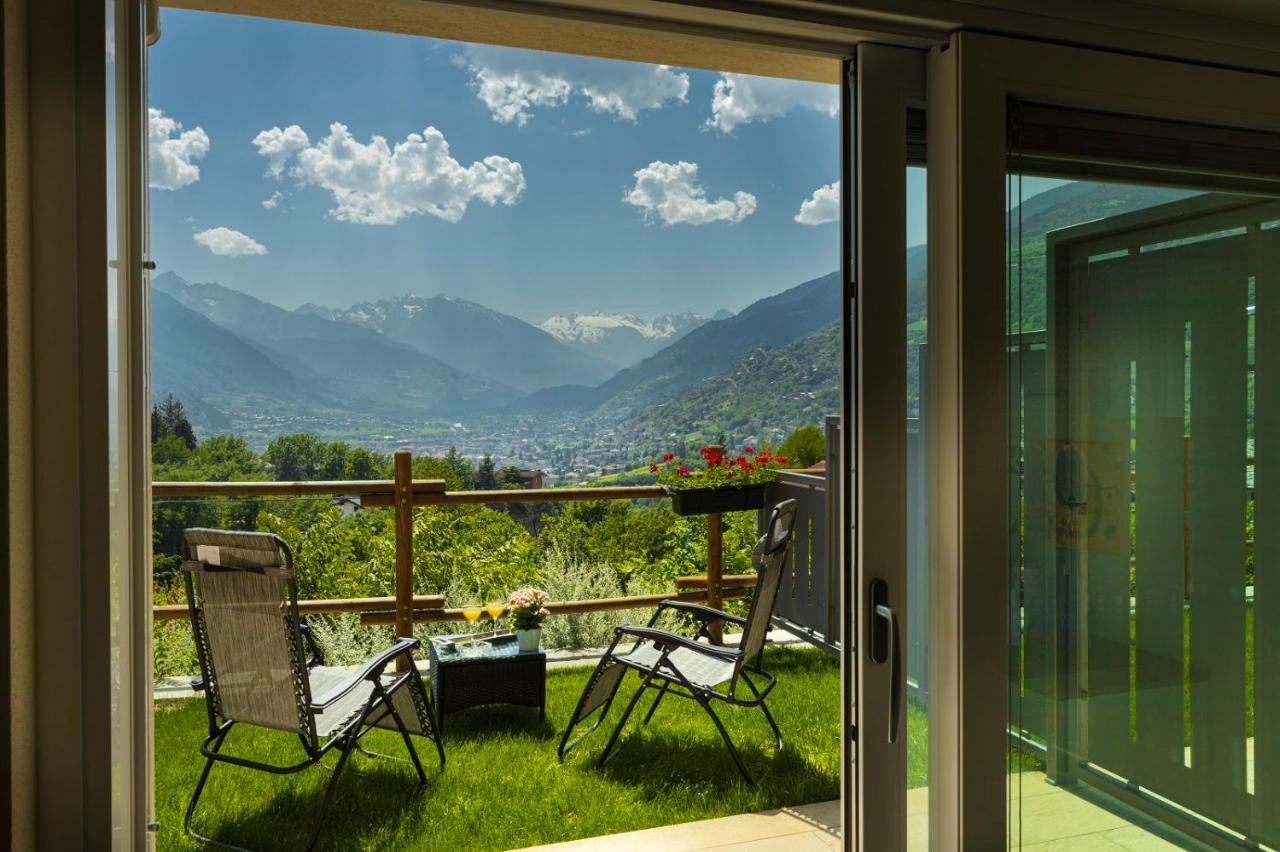 A&G Apartment Aosta - Elegante Casa 100 Mq Su Due Piani Con Wi-Fi-Giardino-Parcheggio Eksteriør bilde