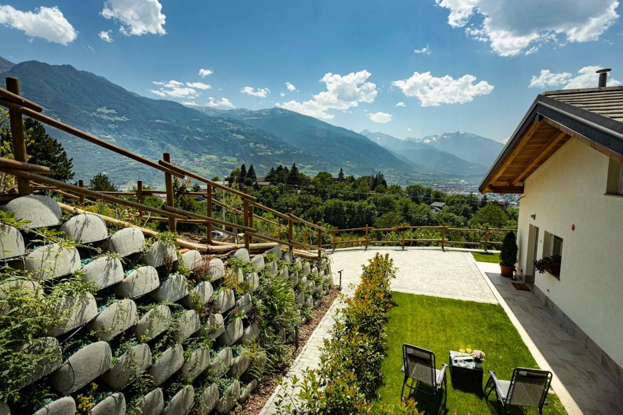 A&G Apartment Aosta - Elegante Casa 100 Mq Su Due Piani Con Wi-Fi-Giardino-Parcheggio Eksteriør bilde