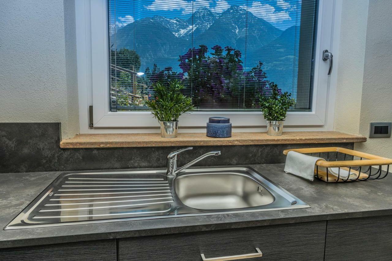 A&G Apartment Aosta - Elegante Casa 100 Mq Su Due Piani Con Wi-Fi-Giardino-Parcheggio Eksteriør bilde